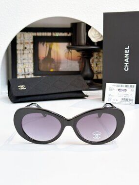 Chanel 9179 Oval Shades • Black/Gold CC • 52□18-140 • Luxury Eyewear